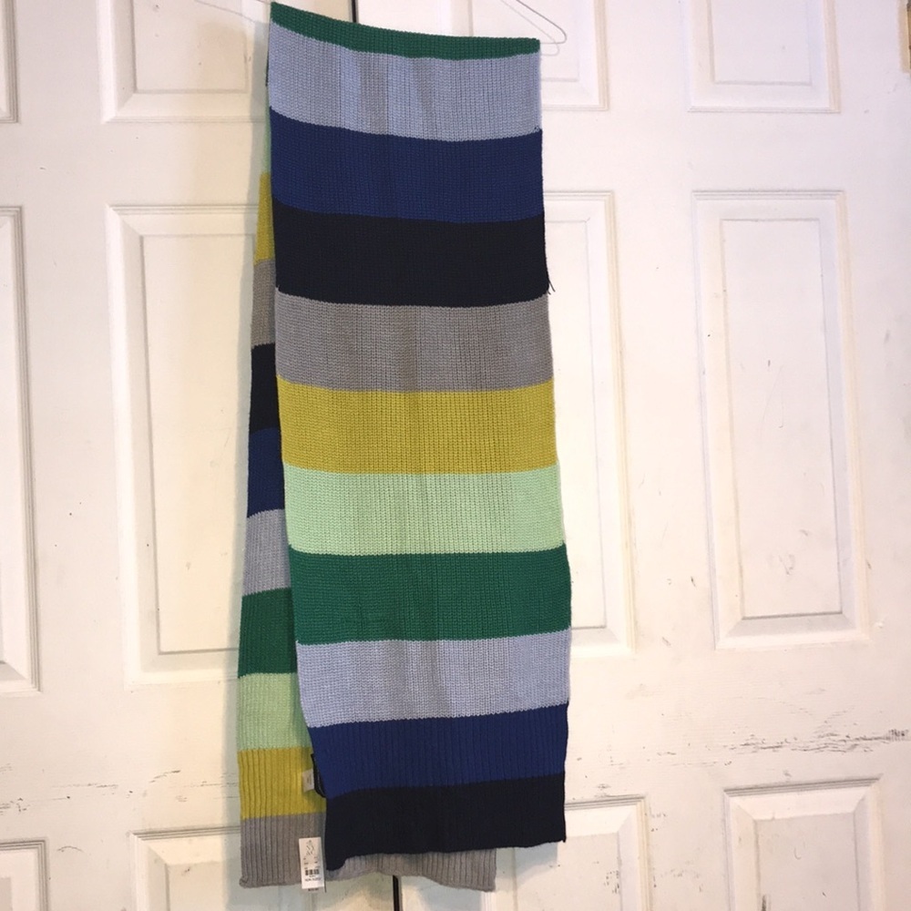 NWT NY&C Unisex Long Scarf